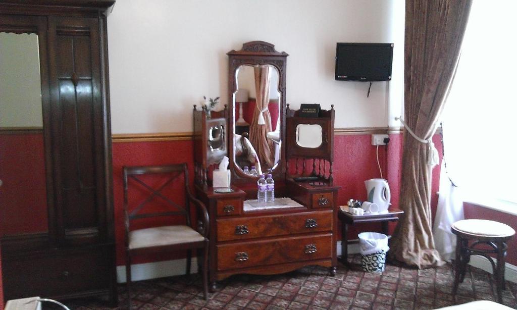 랜디드노 The Chelsea B&B 객실 사진